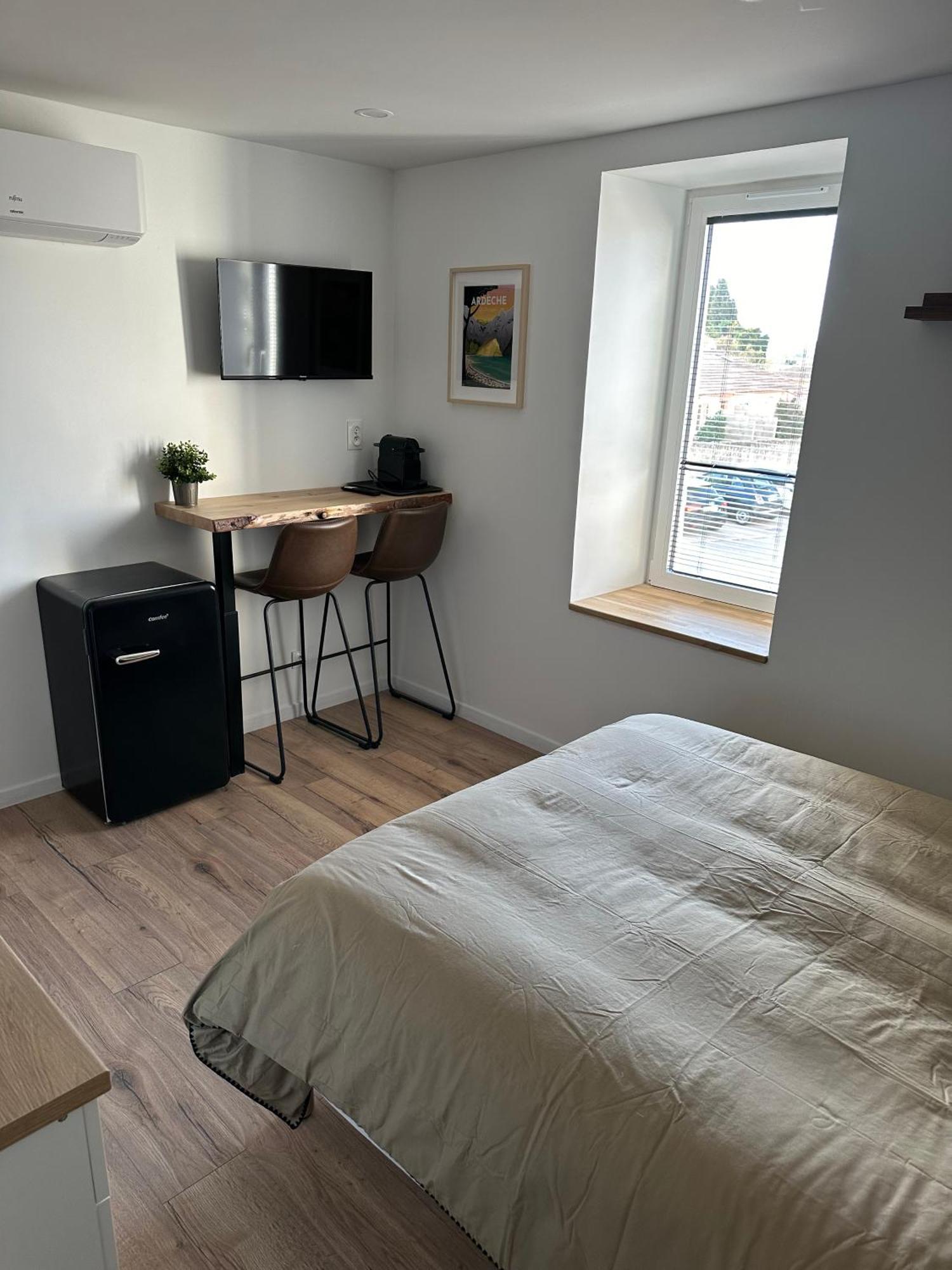 Le Qg Aparthotel Codolet Ngoại thất bức ảnh